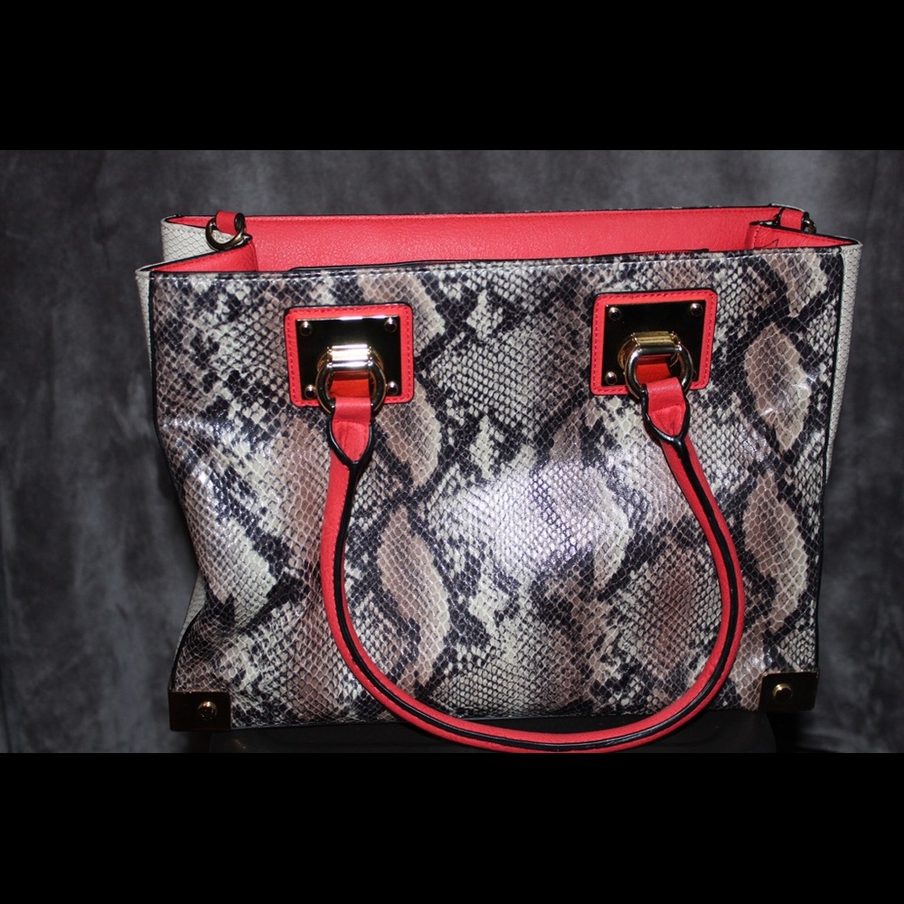 ALDO RED SNAKE PRINT PURSE / SATCHEL 🔥🔥🔥